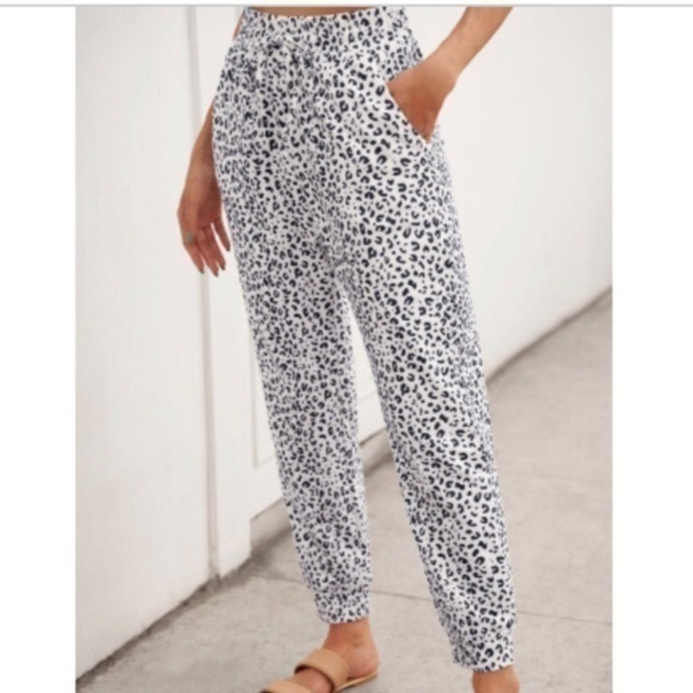 Leopard print pants black and white drawstring waist and front pockets joggers